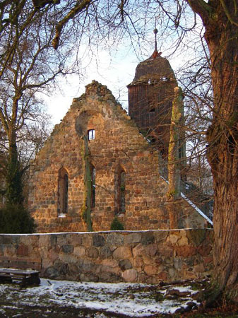 C Die Kirche 2005 -  von Süd-Osten