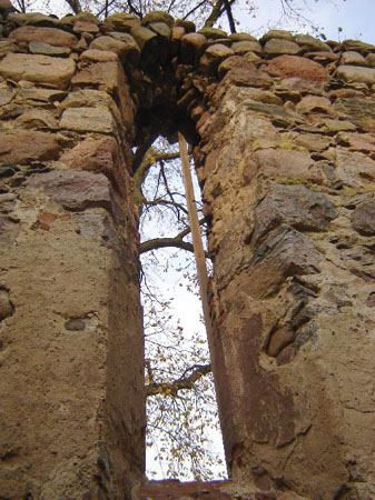 F Die Kirche 2005 - Fensterlaibung und Rahmen